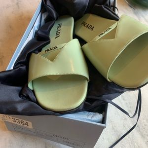 !SOLD! Prada flat slide sandals